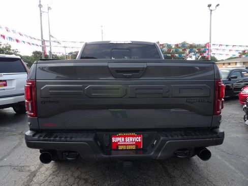 Used 2018 Ford F150 Raptor w/ Equipment Group 802A Luxury AWD/4WD image 4