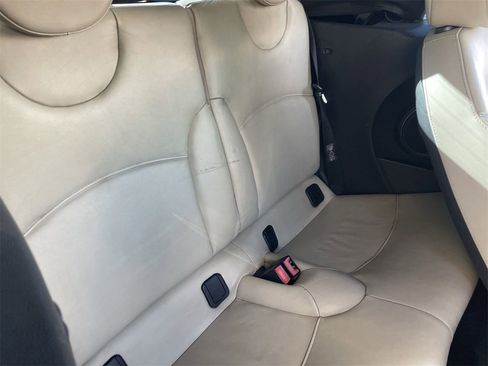 Used 2011 MINI Cooper S image 12
