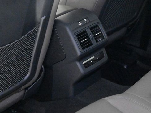 Used 2025 Audi Q5 Premium Plus w/ Premium Plus image 18