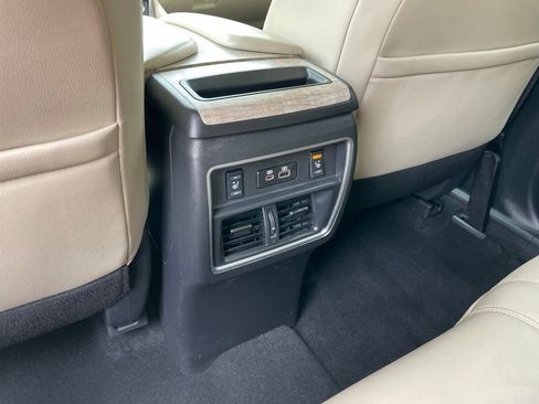 Certified 2024 Nissan Murano SL AWD/4WD image 9