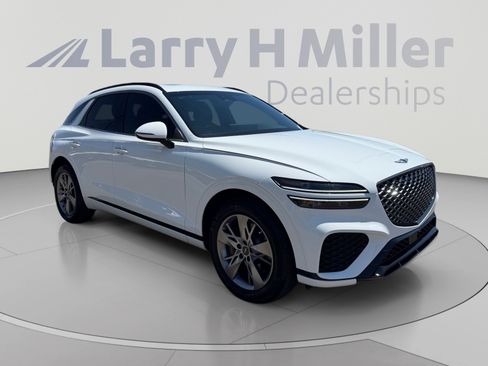 Used 2024 Genesis GV70 3.5T Sport AWD/4WD image 7