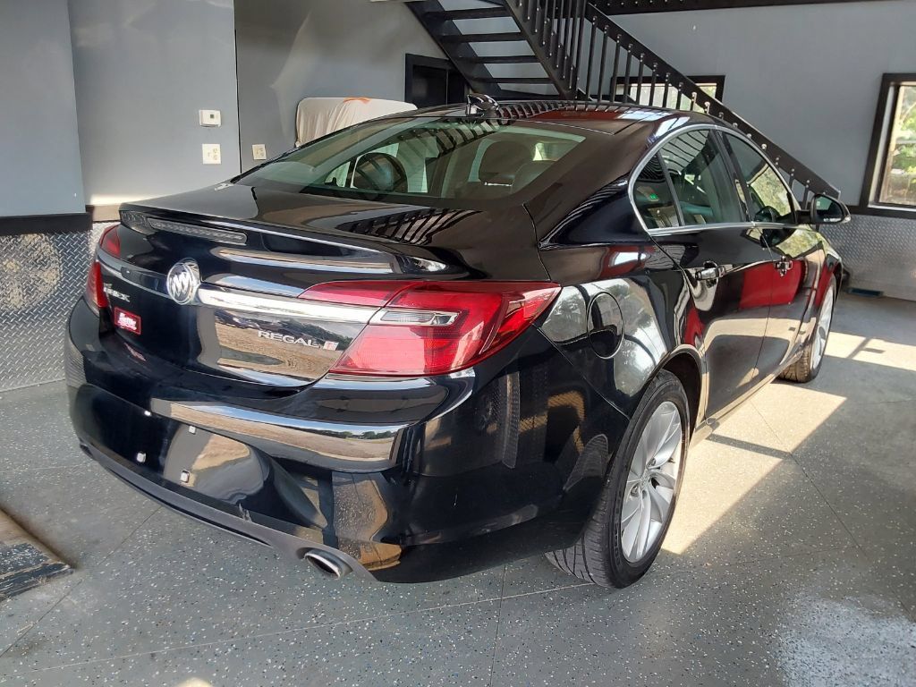 Used 2015 Buick Regal FWD image 11