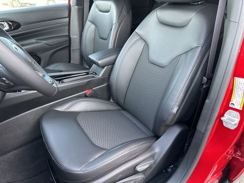 New 2026 Jeep Compass Latitude image 54