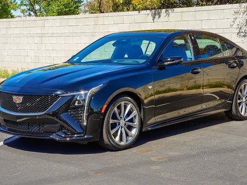 New 2026 Cadillac CT5 Sport w/ Technology Package RWD image 3