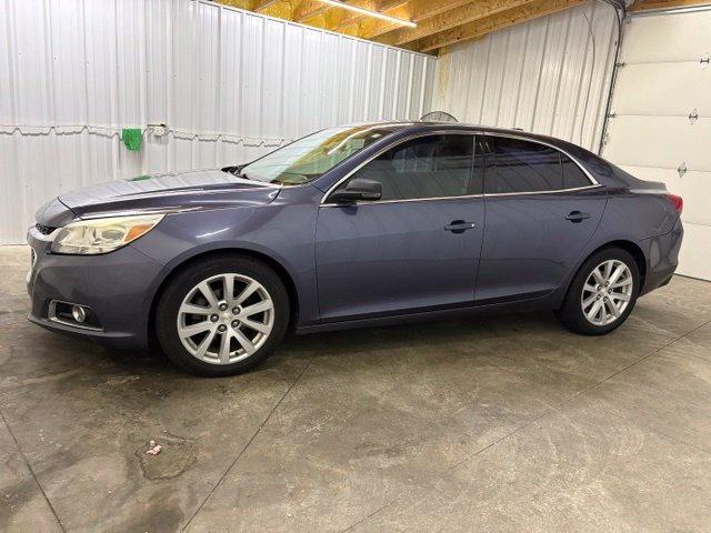Used 2015 Chevrolet Malibu LT FWD image 4