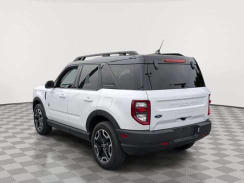 Used 2022 Ford Bronco Sport Outer Banks w/ Tech Package AWD/4WD image 3