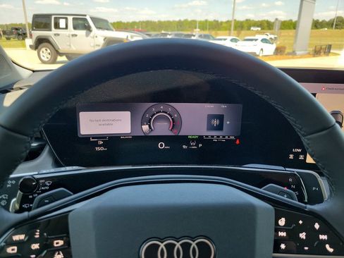 New 2026 Audi Q3 quattro 2.0T AWD/4WD image 18
