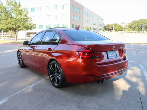 Used 2018 BMW 330i Sedan RWD image 5