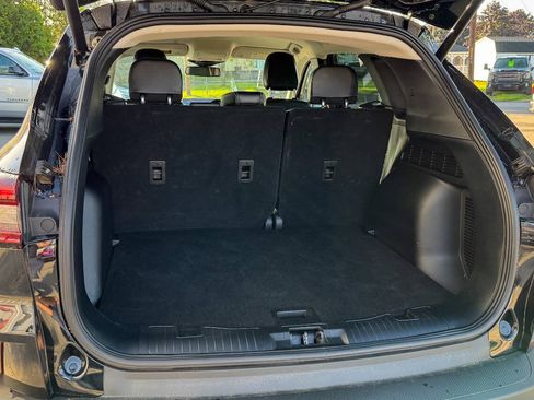 Used 2025 Ford Escape Platinum AWD/4WD image 17