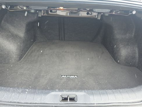 Used 2023 Nissan Altima 2.5 SV image 7