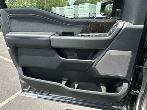 New 2025 Ford F250 Lariat w/ Lariat Ultimate Package image 14
