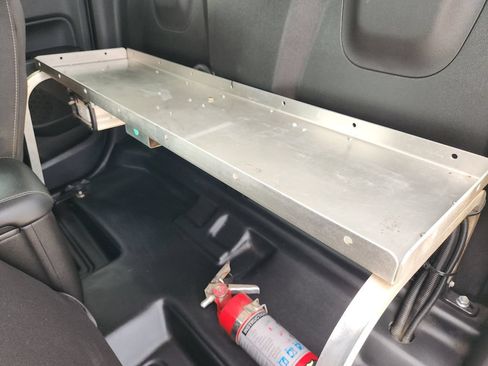 Used 2022 Chevrolet Colorado LT w/ Fleet Safety Package RWD image 31