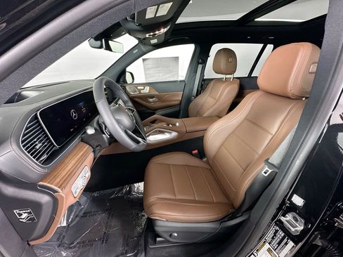 New 2026 Mercedes-Benz GLS 450 GLS 450 image 22