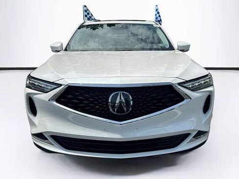 Used 2023 Acura MDX SH-AWD image 2