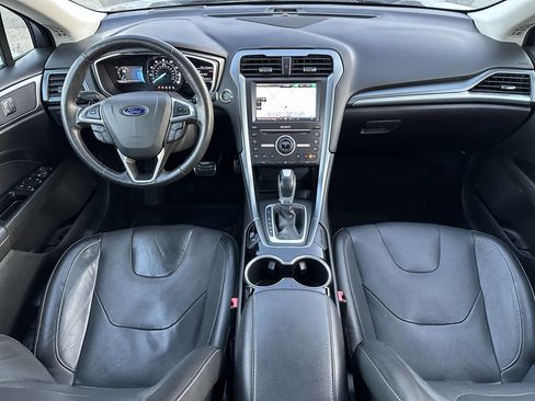 Used 2016 Ford Fusion Titanium FWD image 13