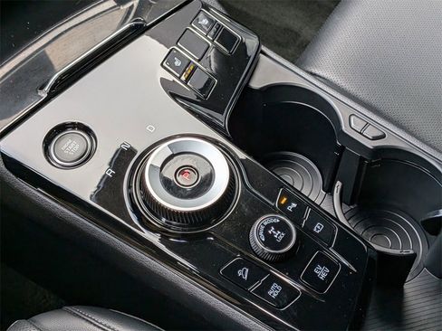 Used 2023 Kia Sportage X-Line image 16