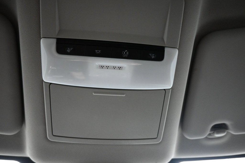 Used 2024 Nissan Rogue S AWD/4WD image 16