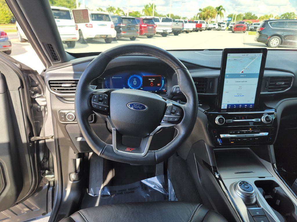 Used 2024 Ford Explorer ST w/ Equipment Group 401A AWD/4WD image 19