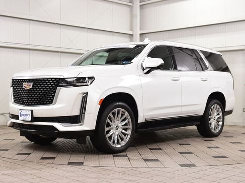 Used 2023 Cadillac Escalade Premium Luxury AWD/4WD image 3