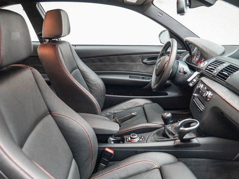 Used 2011 BMW 1 Series M image 16