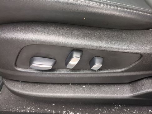 Used 2024 Cadillac XT6 Premium Luxury image 17