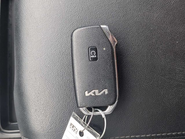Used 2023 Kia Sorento S w/ Panoramic Sunroof Package AWD/4WD image 31