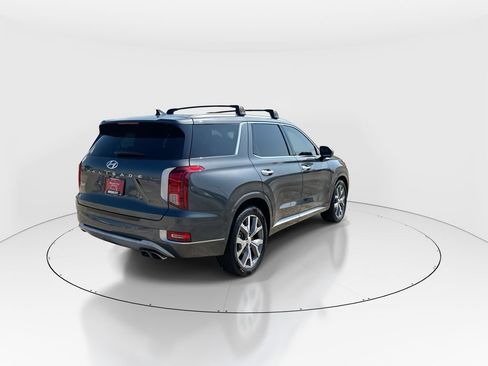 Used 2022 Hyundai Palisade Limited FWD image 8