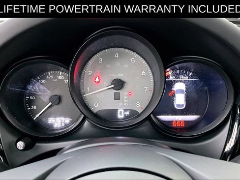 Used 2024 Porsche Macan S AWD/4WD image 28
