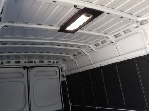 Used 2025 RAM ProMaster 3500 w/ Convenience Group FWD image 24