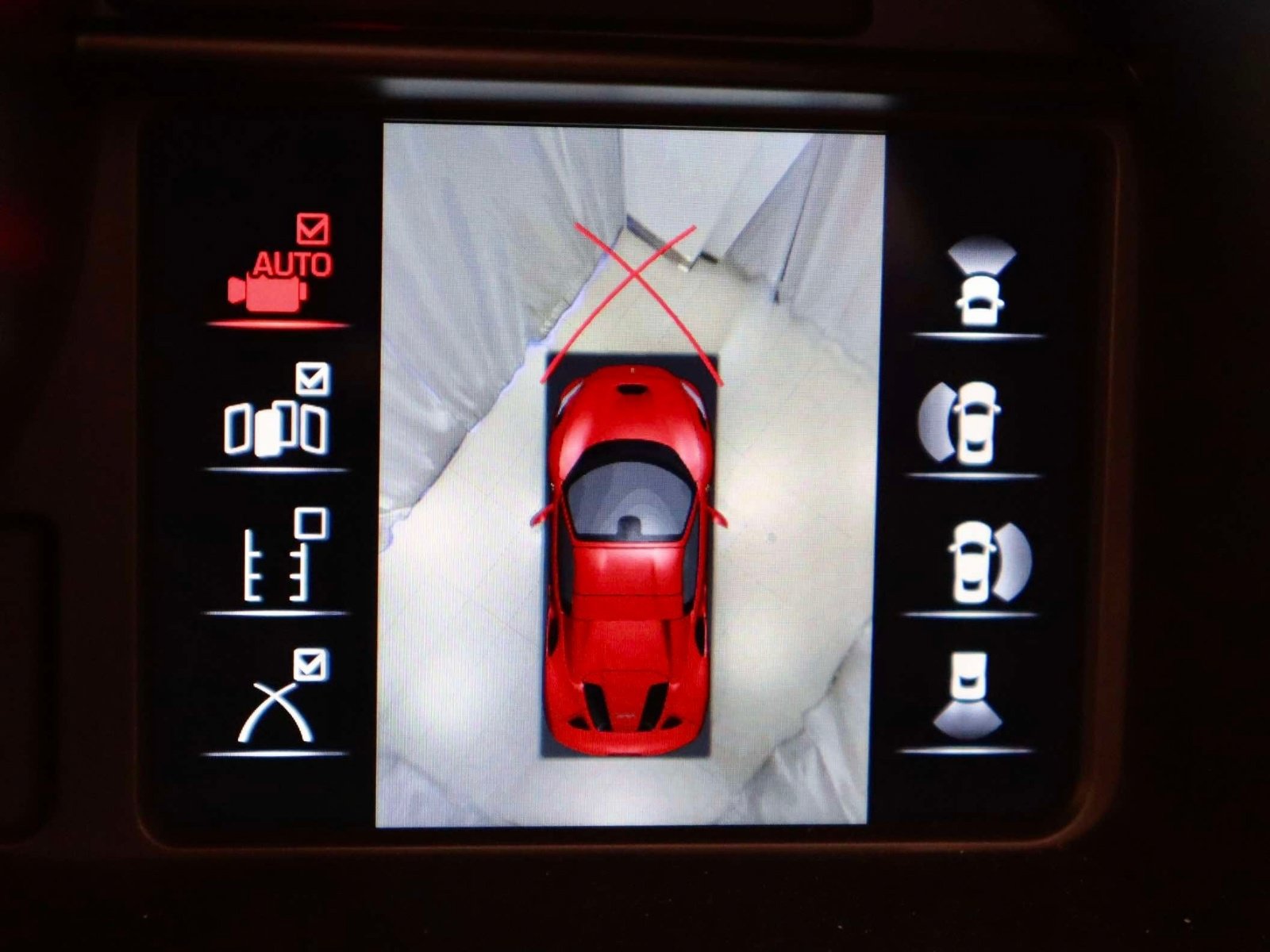 Certified 2021 Ferrari F8 Tributo RWD image 36