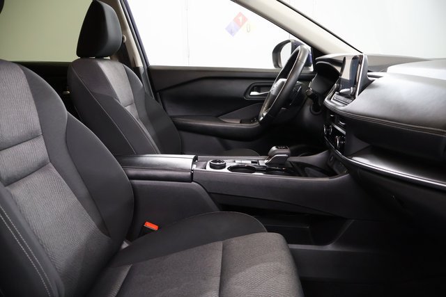Certified 2025 Nissan Rogue SV AWD/4WD image 25