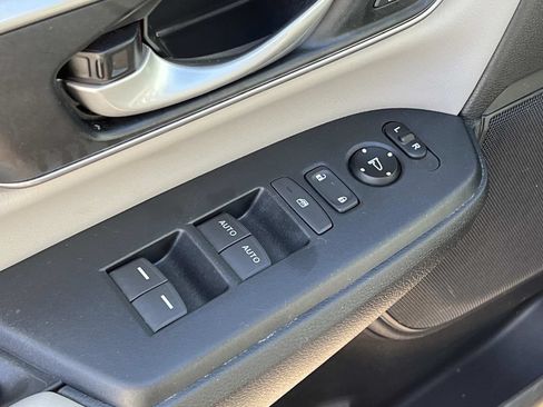 Used 2019 Honda CR-V EX-L image 19