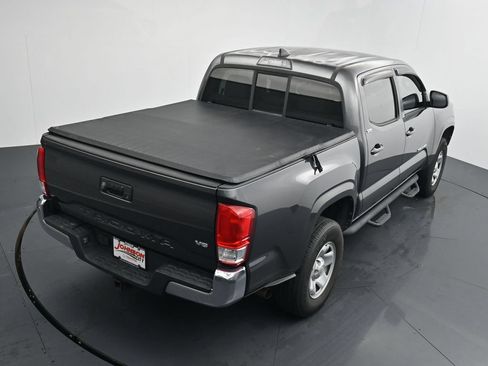 Used 2016 Toyota Tacoma SR5 w/ Towing Package RWD image 29