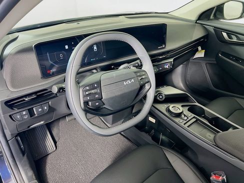 New 2025 Kia EV6 Wind image 9