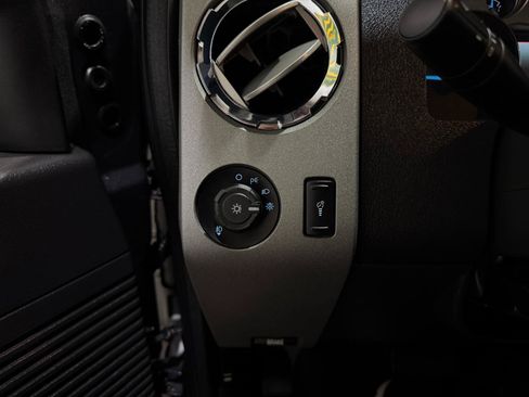 Used 2011 Ford F250 Lariat w/ FX4 Off Road Pkg AWD/4WD image 29