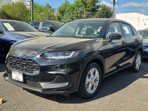 Certified 2024 Honda HR-V LX image 3