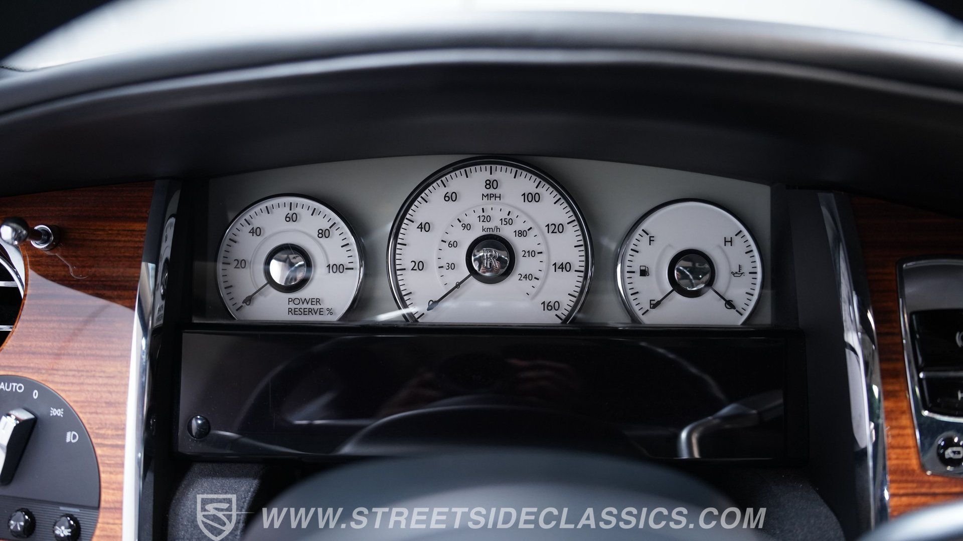 Used 2010 Rolls-Royce Ghost RWD image 32