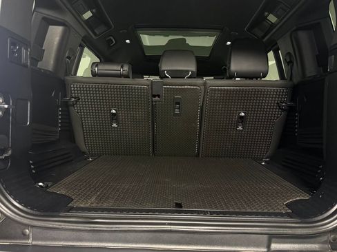 Used 2025 Land Rover Defender 110 S AWD/4WD image 27