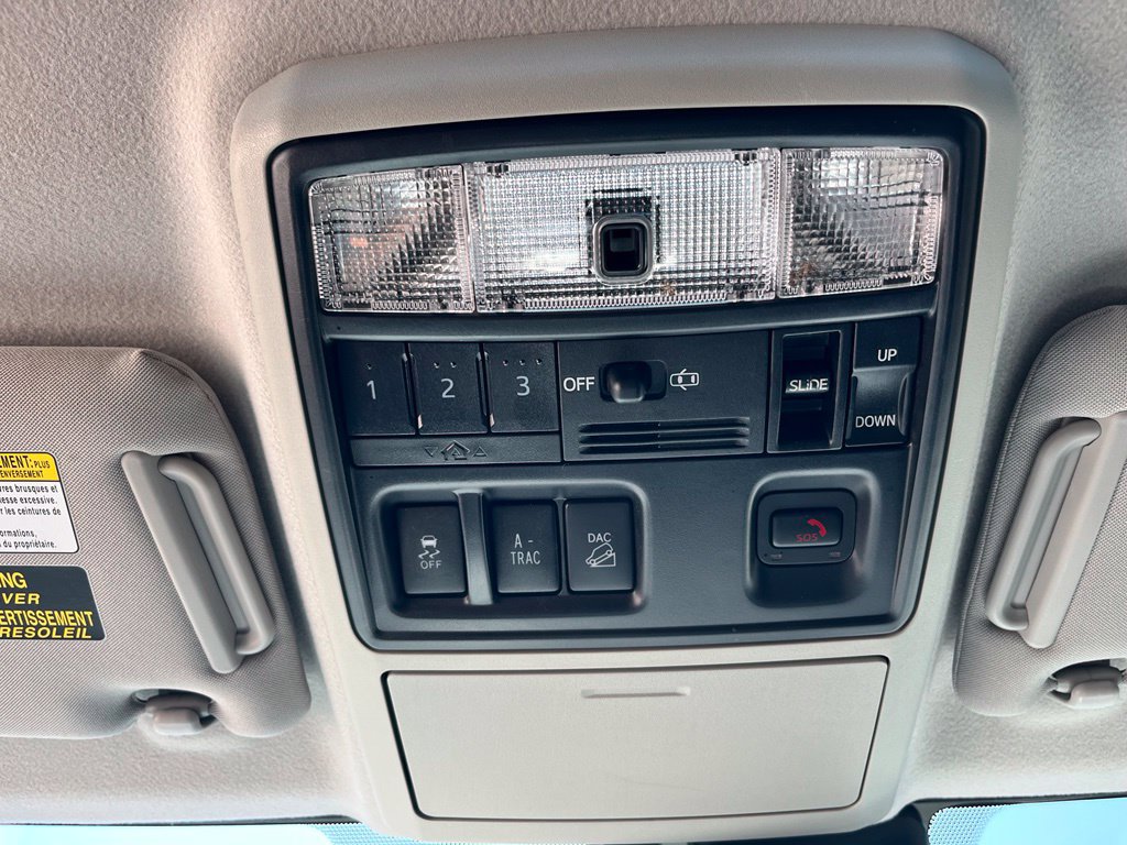 Used 2023 Toyota 4Runner Limited AWD/4WD image 22