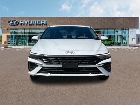 New 2025 Hyundai Elantra Blue image 12