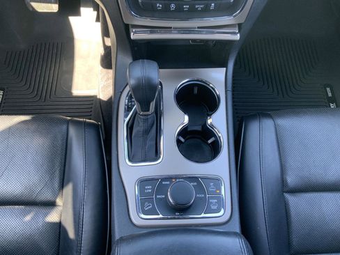 Used 2016 Jeep Grand Cherokee Summit image 49