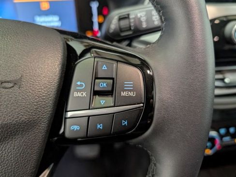 Used 2023 Ford Escape Active image 17