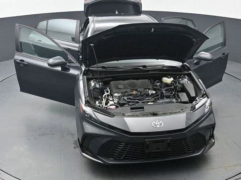 Used 2026 Toyota Camry SE AWD/4WD image 53