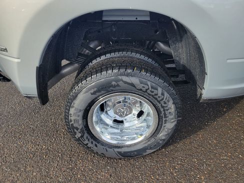 New 2026 RAM 3500 Tradesman AWD/4WD image 10