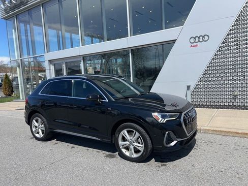 Used 2020 Audi Q3 2.0T Prestige w/ Prestige Package image 8
