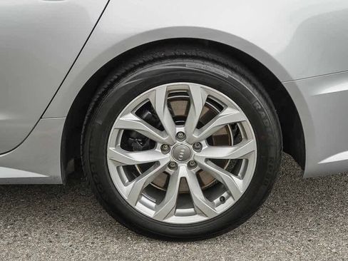 Used 2018 Audi A6 2.0T Premium image 11