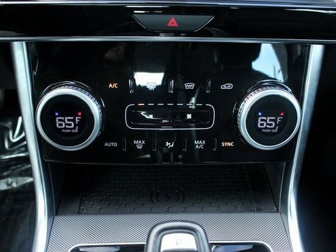 Used 2020 Jaguar XE S image 21