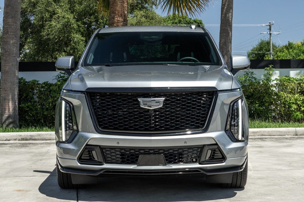 Used 2026 Cadillac Escalade V w/ LPO, ONYX Package AWD/4WD image 12