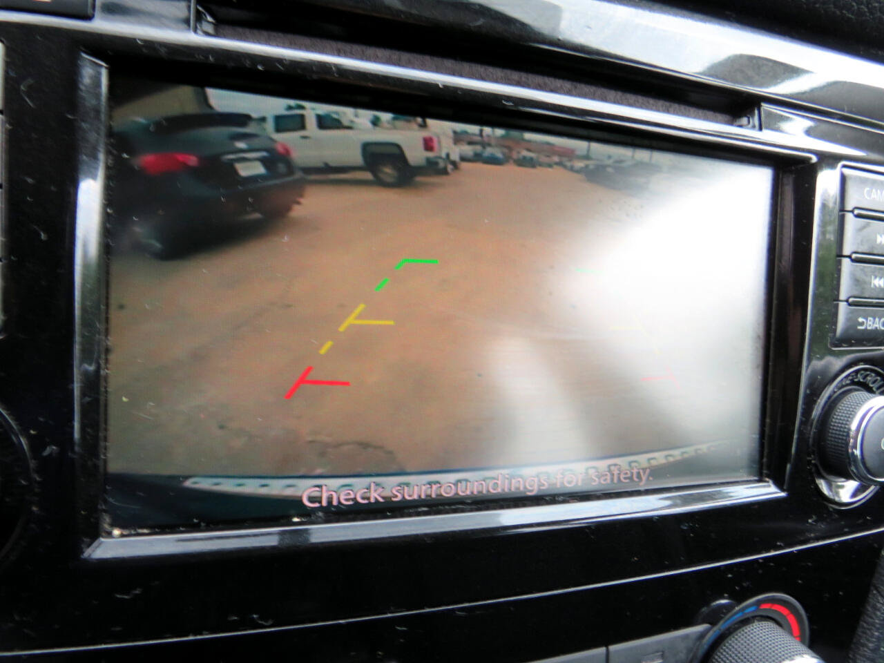 Used 2018 Nissan Rogue S FWD image 32