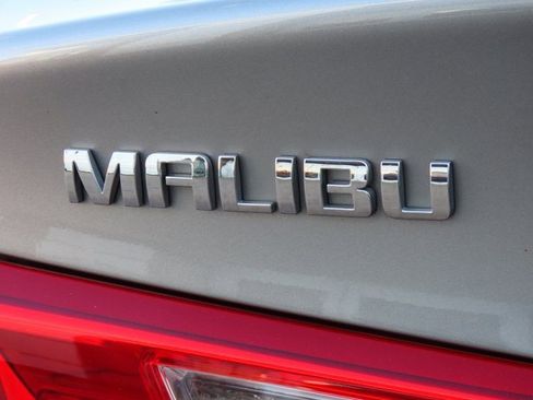 Used 2024 Chevrolet Malibu LT image 20